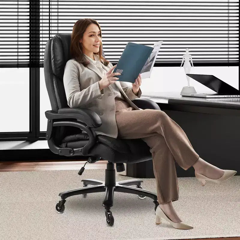 Chaise de Bureau de Direction VEVOR avec Support Lombaire à Bouton, Chaise de Bureau 227 kg, Chaises de Bureau Inclinables en Cuir PU Réglables en Hauteur, Noir