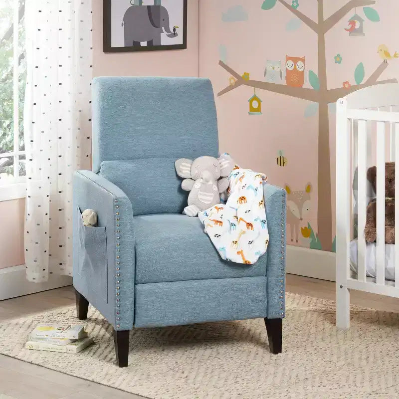 Fauteuil inclinable contemporain GDFStudio Alscot en tissu avec clous décoratifs