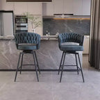 Tabourets de bar pivotants Okak 26, lot de 2, revêtement en daim avec repose-pieds et dossier tissé, pieds noirs, tabourets de comptoir pour îlot de cuisine