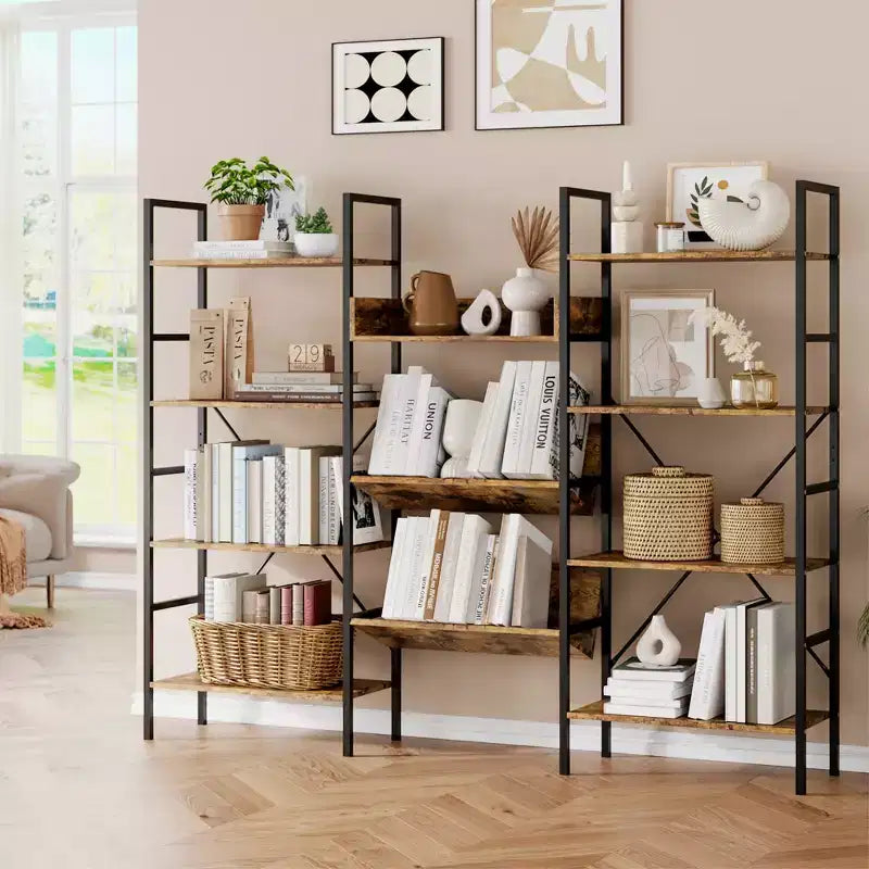 Étagère à livres à quatre niveaux en tuyau de fer et planche en bois - Étagère en planches de bois, Étagère de salon, Étagère moderne, Cadre en fer robuste, Rangement spacieux