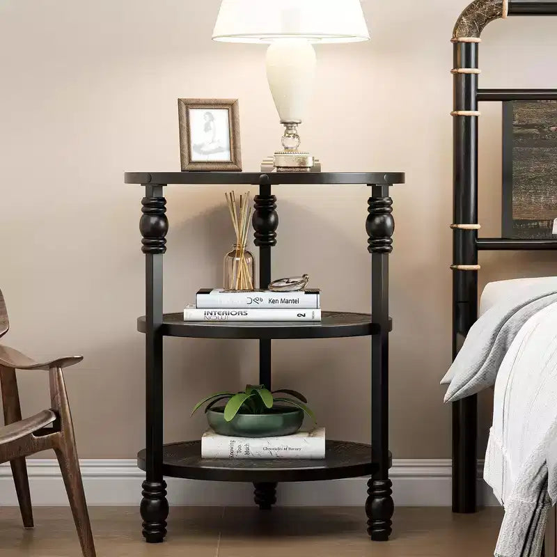 Petite table d'appoint, table basse ronde avec 3 étagères pour salon, chambre à coucher, table de chevet d'appoint avec cadre en acier pour petits espaces