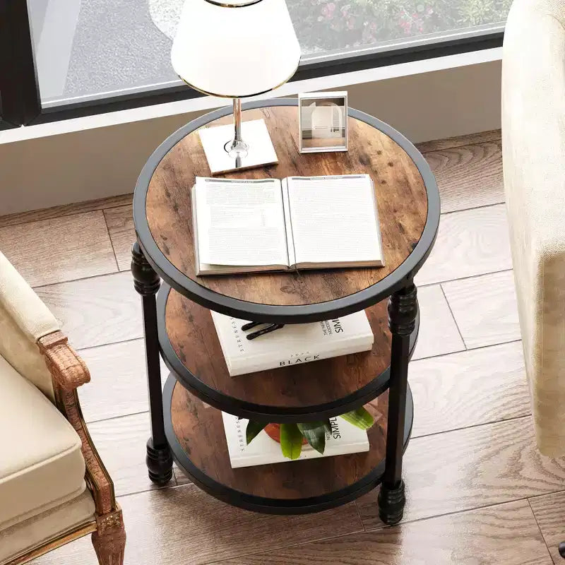Petite table d'appoint, table basse ronde avec 3 étagères pour salon, chambre à coucher, table de chevet d'appoint avec cadre en acier pour petits espaces
