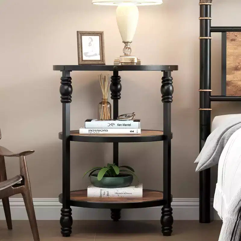 Petite table d'appoint, table basse ronde avec 3 étagères pour salon, chambre à coucher, table de chevet d'appoint avec cadre en acier pour petits espaces