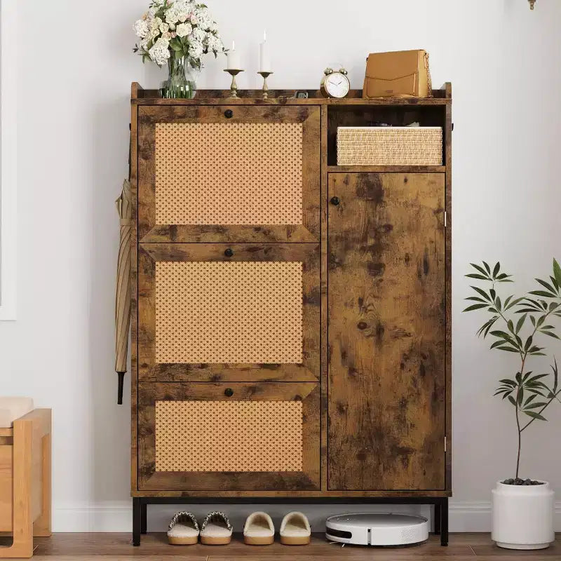 Meuble à chaussures Garvee avec 3 tiroirs basculants, meuble de rangement pour chaussures en rotin à 4 niveaux, organiseur de chaussures sur pied avec étagères réglables pour entrée