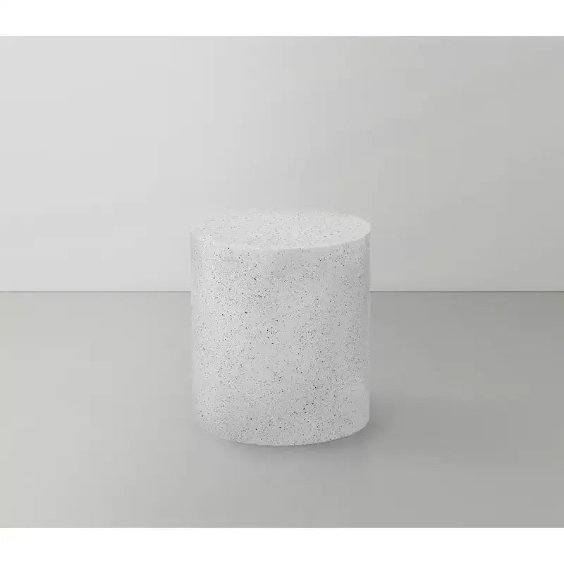 Meridian Furniture, Table d'appoint Terrazo