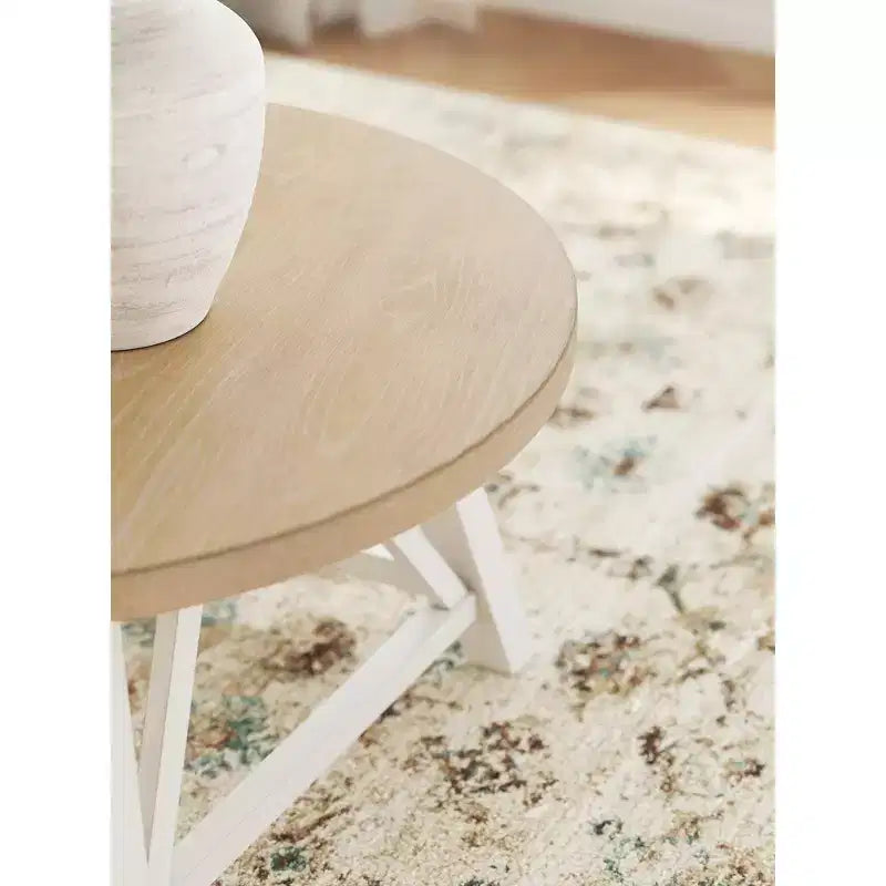 Ensemble de 3 tables basses Signature Design by Ashley Fawndell avec tables d'appoint – Fini blanc antique/brun