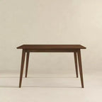 Table à manger rectangulaire en bois massif de style moderne 47 po Table de petit-déjeuner moderne à bords biseautés, 4 places