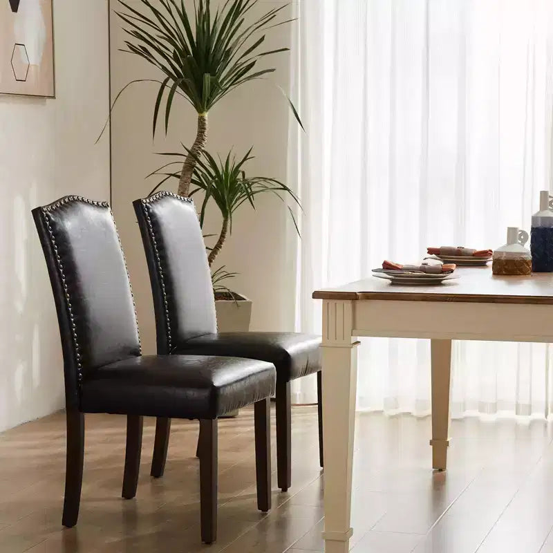 Okak Lot de 2 chaises de salle à manger à dossier haut en PU avec garniture cloutée, chaises de salle à manger d'appoint sans accoudoirs pour salle à manger, cuisine
