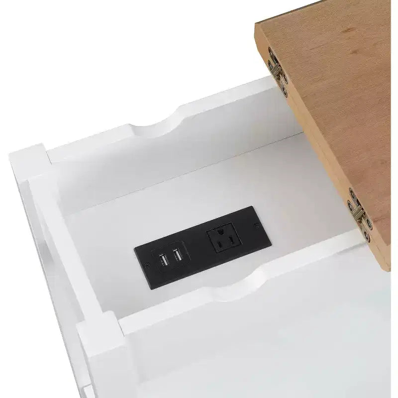 Table d'appoint relevable HomeStock Belmont avec station de charge intégrée, ports USB, prises de courant et rangement dissimulé pour les essentiels du salon