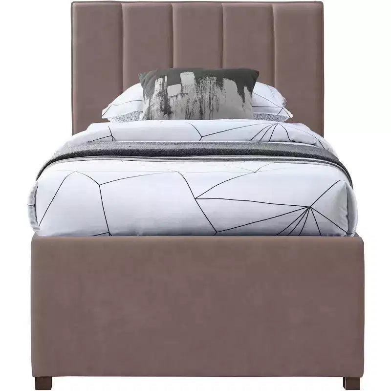 Lit gigogne double en similicuir Hudson de Meridian Furniture