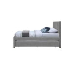 Lit gigogne double en similicuir Hudson de Meridian Furniture