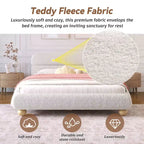 Lit Queen contemporain rembourré GDFStudio Philemon avec profil bas, tissu polaire Teddy et pieds en bois
