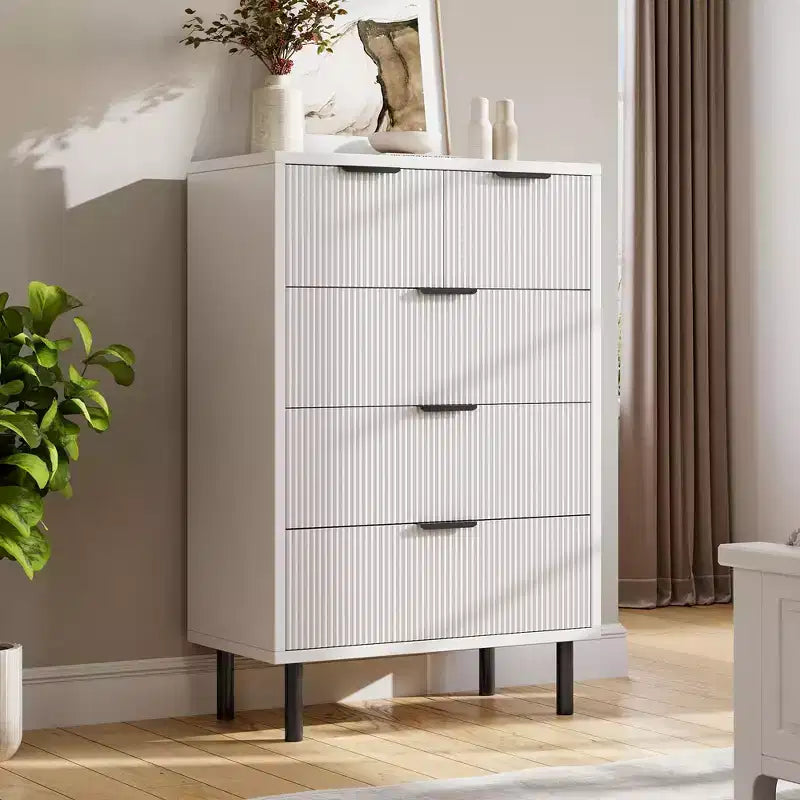 Dresser with 5 Drawers, 5 Drawer Dresser with Metal Legs, Tall Dresser Chest of Drawers, Wood Dresser Storage Cabinet for Living Room, Hallway