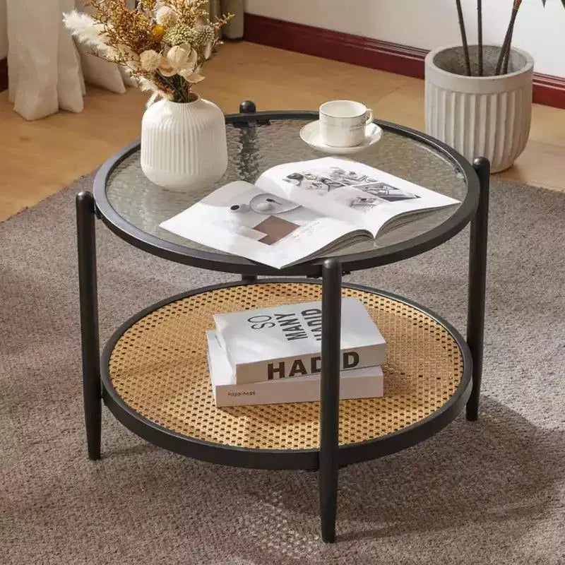 Table basse de 65 cm avec double plateau en verre ondulé et panneau en rotin PE, cadre en fer noir