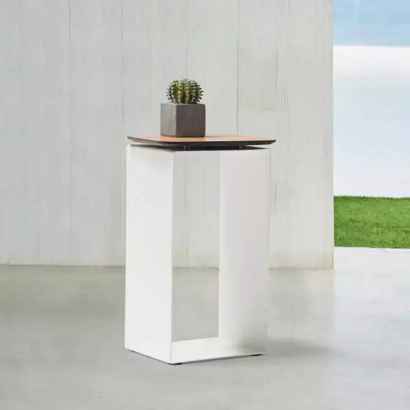 Table d'appoint de 25 po de hauteur de couleur blanche en acier thermolaqué 1 pièce HomeStock
