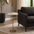 Table d'appoint élégante, table de chevet ou petite table de nuit pour la décoration intérieure - Table à boisson en métal mince avec plateau en marbre et base trompette