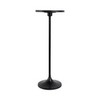Table d'appoint élégante, table de chevet ou petite table de nuit pour la décoration intérieure - Table à boisson en métal mince avec plateau en marbre et base trompette