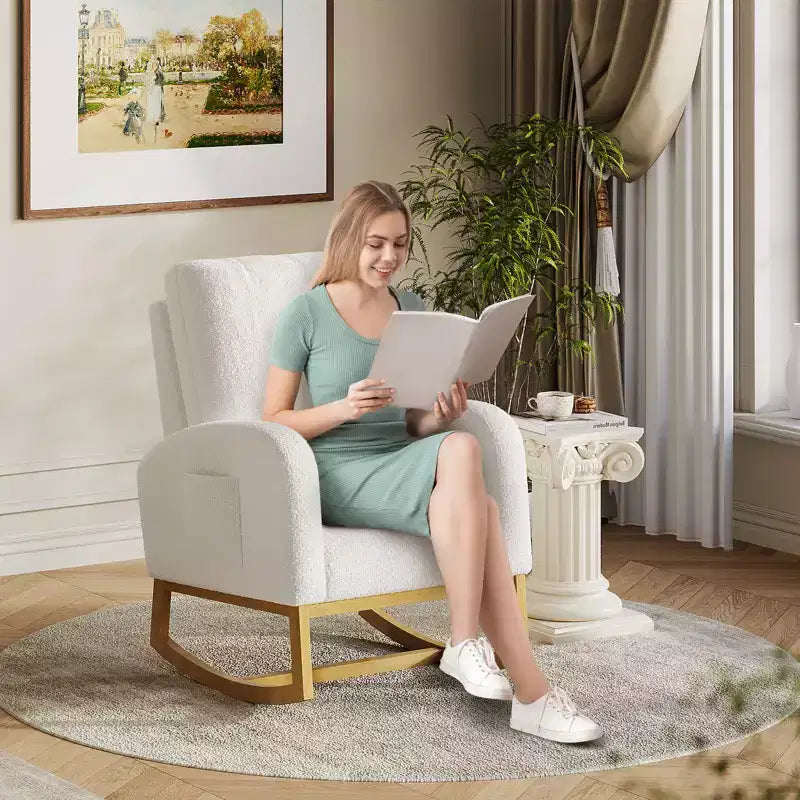 Fauteuil à bascule CuisinSmart Nursery, confortable en laine d'agneau, fauteuil d'appoint à bascule moderne avec poches de rangement latérales pour salon ou chambre à coucher