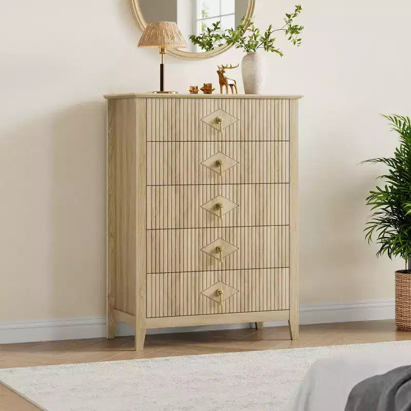 Commode Blanche Cannelée pour Chambre, Tour de Rangement Haute de 43 po avec 5 Tiroirs, Commode Moderne, Unité de Rangement pour Placard, Entrée