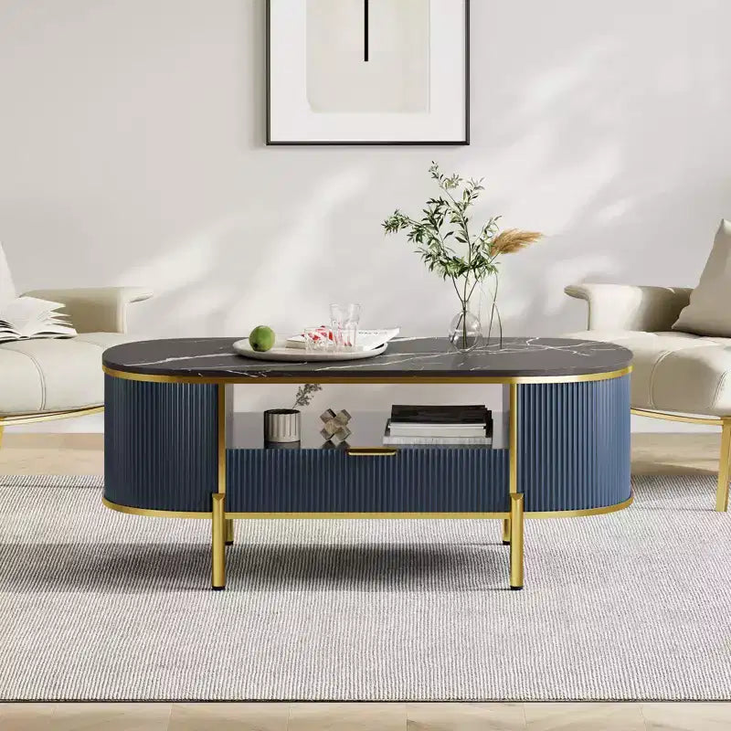 Table basse cannelée moderne, table basse ovale de 122 cm avec tiroir, plateau en faux marbre, table basse en bois avec décor en métal doré pour salon