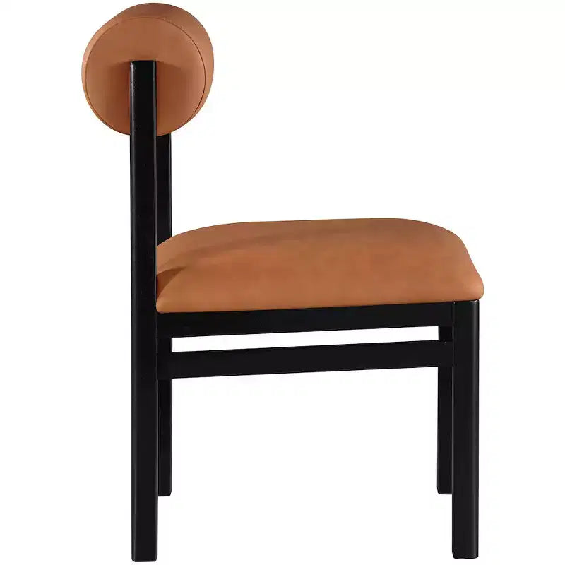Meridian Furniture, Chaise de salle à manger tapissée en cuir végétalien Roundhill, Lot de 2
