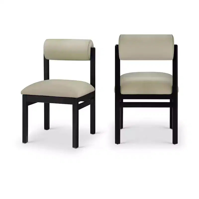 Meridian Furniture, Chaise de salle à manger tapissée en cuir végétalien Roundhill, Lot de 2