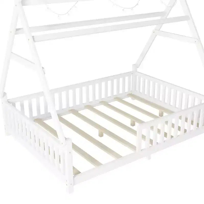 Lit cabane double Whisen avec lumière, lit cabane bas avec clôture et toit, conception sécurisée