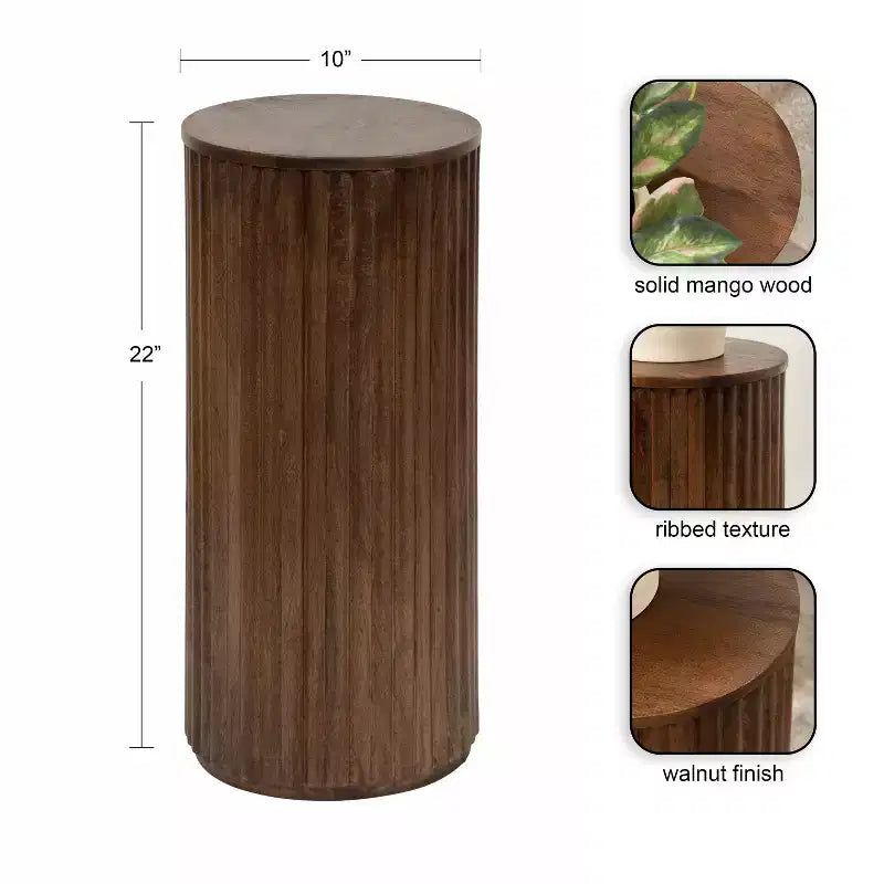 Table d'appoint en bois Kate and Laurel Reid