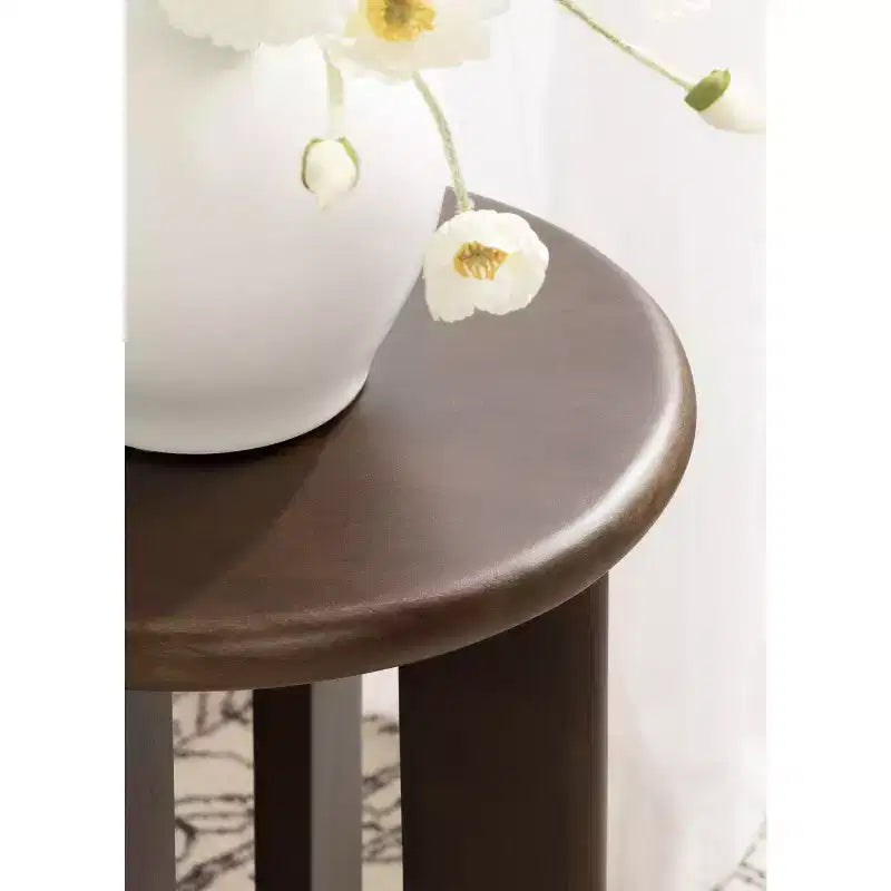 Table d'appoint ronde Kate et Laurel Seebeck