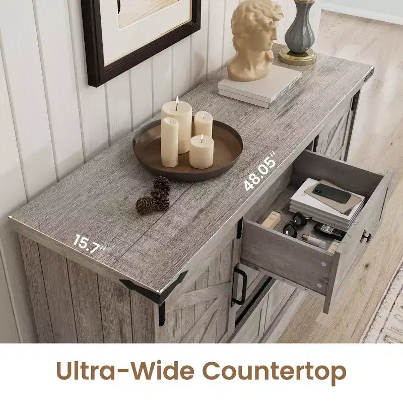 Commode à 4 tiroirs de style campagnard pour chambre à coucher, avec grands tiroirs et poignées barre, portes coulissantes de style grange pour placard, salon