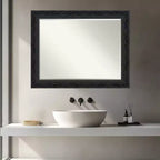 Miroir mural de salle de bain encadré Amanti Art Filigree à biseau d'un demi-pouce