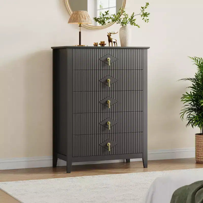 Commode de chambre à 5 tiroirs, 81 cm de large, moderne avec poignées métalliques et tiroirs en bois pour chambre, salon, couloir