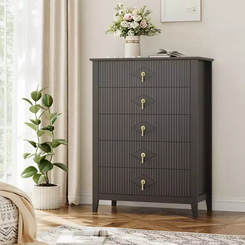 Commode de chambre à 5 tiroirs, 81 cm de large, moderne avec poignées métalliques et tiroirs en bois pour chambre, salon, couloir