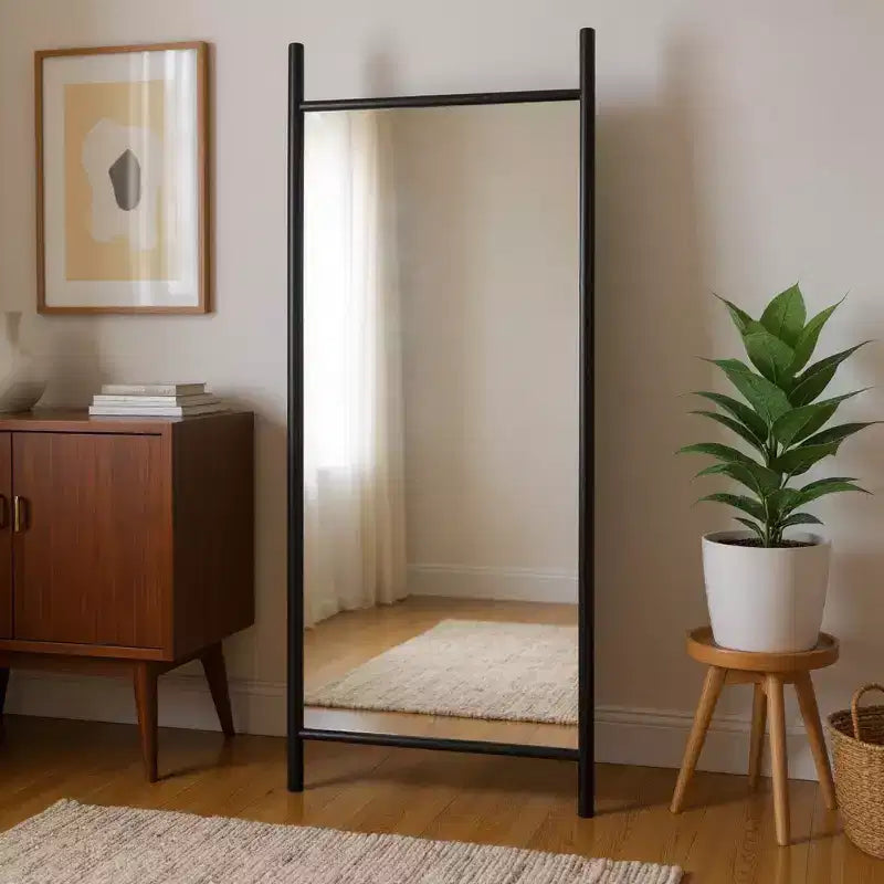 HomeRoots 71 Miroir en pied noir en bois massif à cadre incliné en échelle