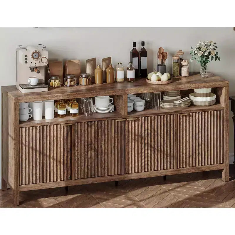 GustoWave Buffet de salle à manger 65,8 po avec porte cannelée, Armoire de rangement de cuisine moderne avec porte cannelée, Texture bois élégante