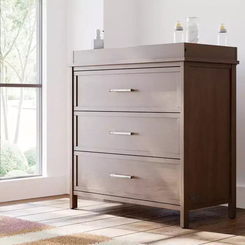 Commode Graco Classic à 3 tiroirs avec plateau à langer amovible