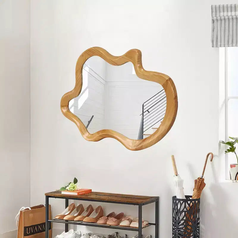 Miroir Mural Décoratif Irrégulier en Bois Moderne Laurent GDFStudio
