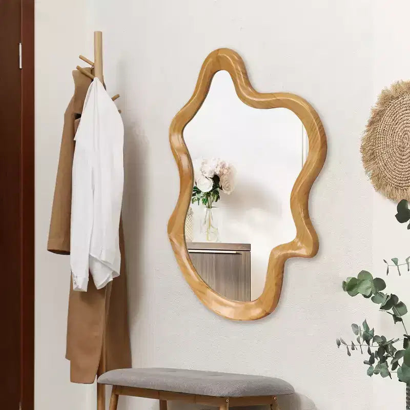 Miroir Mural Décoratif Irrégulier en Bois Moderne Laurent GDFStudio