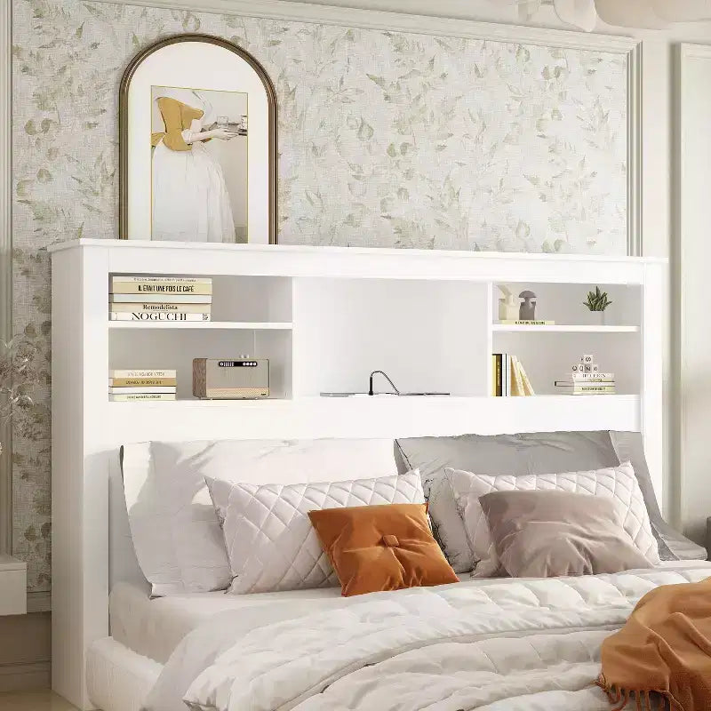 Tête de lit Famapy blanche taille double/grand lit, lumières LED contrôlées par application, étagères réglables, solution de rangement intelligente pour chambre à coucher