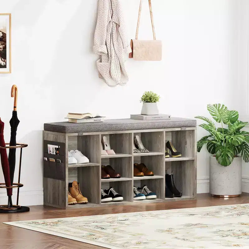 Banc à chaussures d'entrée 2-en-1 GustoWave avec rangement et siège rembourré | Organisateur de casier à chaussures en bois avec étagères réglables et poches latérales, gris