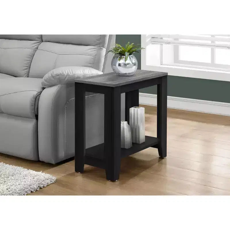 Table d'appoint moderne Okak avec pieds en boucle, table d'extrémité avec étagère de rangement inférieure et plateau épais, table de canapé pour salon