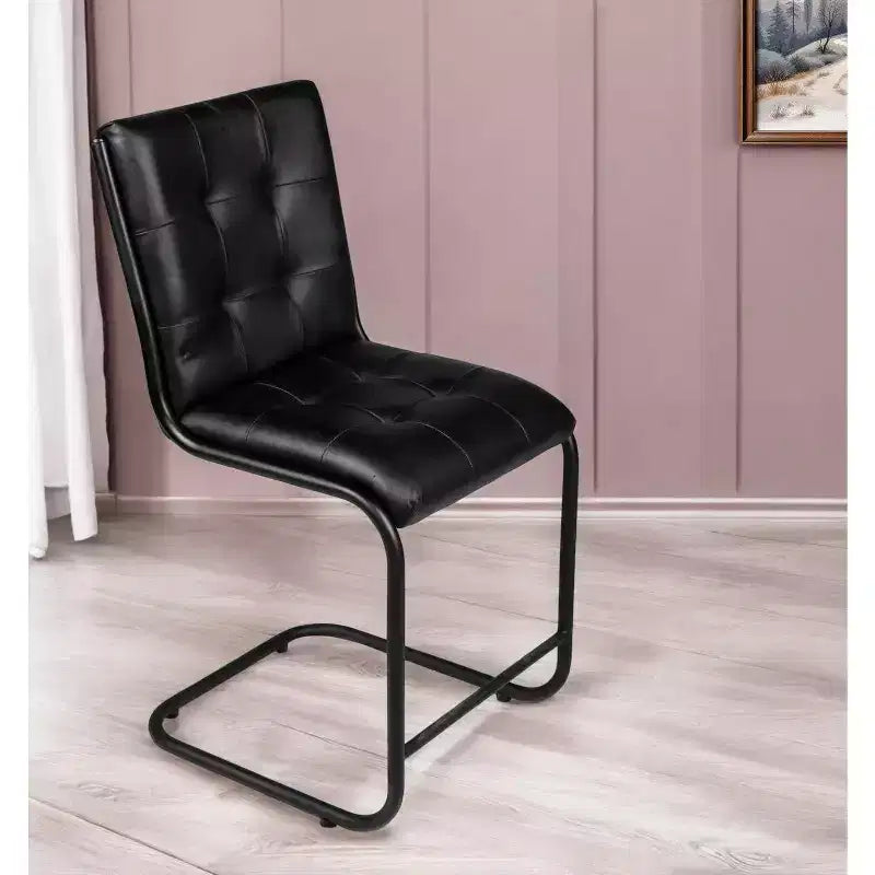 Chaise de salle à manger latérale en cuir touffeté noir HomeRoots