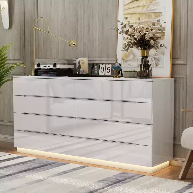 Commode moderne Famapy à 8 tiroirs avec éclairage de base LED, finition brillante et polyvalence multi-pièces, Meuble de rangement, Organisateur élégant pour la maison