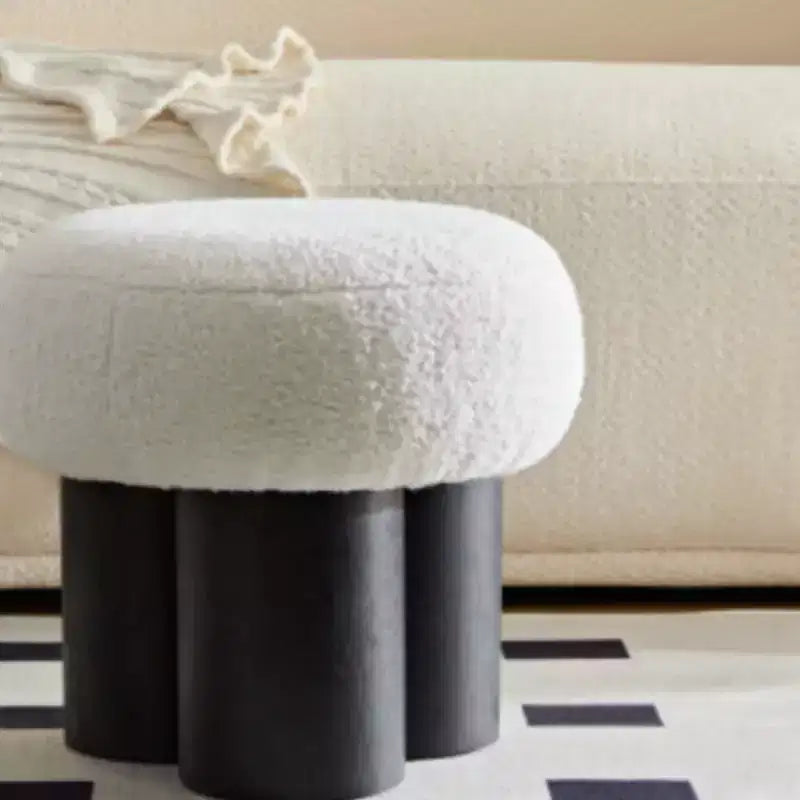 Pouffe ottoman plissé champignon, revêtement en laine d'agneau, base en placage de noyer, banc de chambre marron