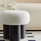 Pouffe ottoman plissé champignon, revêtement en laine d'agneau, base en placage de noyer, banc de chambre marron