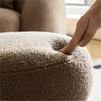 Pouffe ottoman plissé champignon, revêtement en laine d'agneau, base en placage de noyer, banc de chambre marron