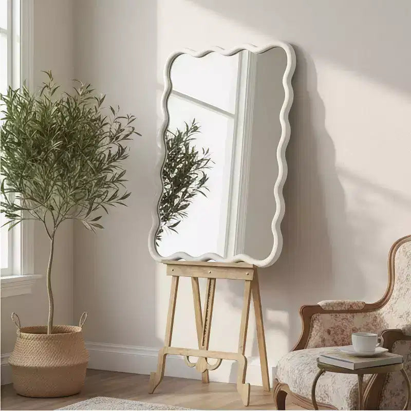 Miroir Mural Décoratif Cadre Bois Massif Rectangulaire Ondulé Couleur Bois Naturel 24 x 36 pouces pour la Maison