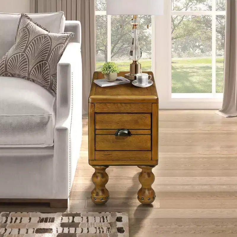 Table d'appoint rectangulaire vintage Okak avec tiroir, table d'appoint avec pieds et surface en bois, table d'appoint étroite pour petits espaces, salon