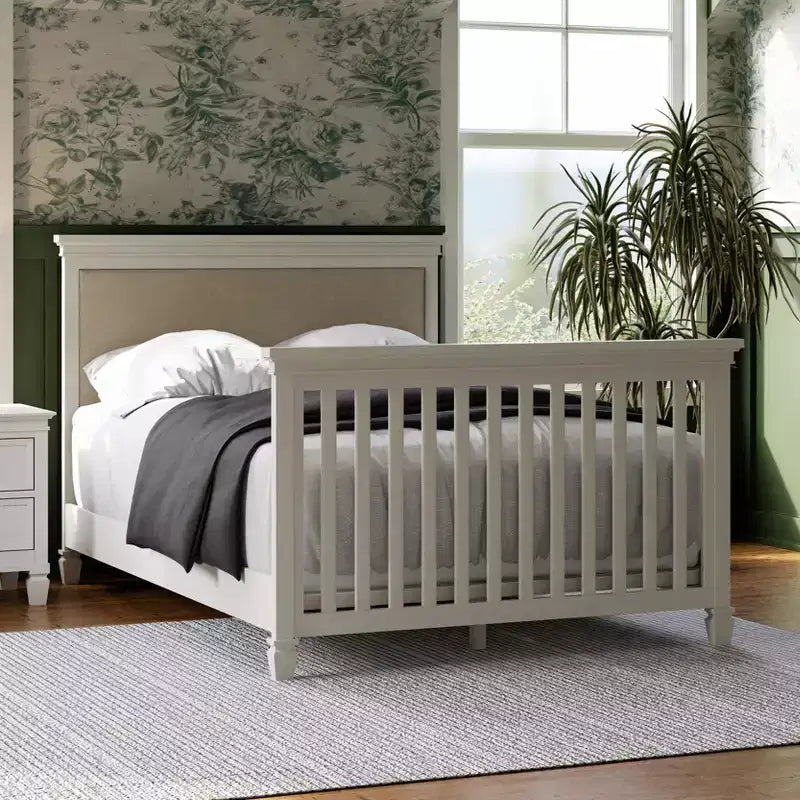Lit de bébé évolutif 4-en-1 Namesake Darlington – Blanc chaud