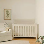 Lit de bébé évolutif 4-en-1 Namesake Darlington – Blanc chaud